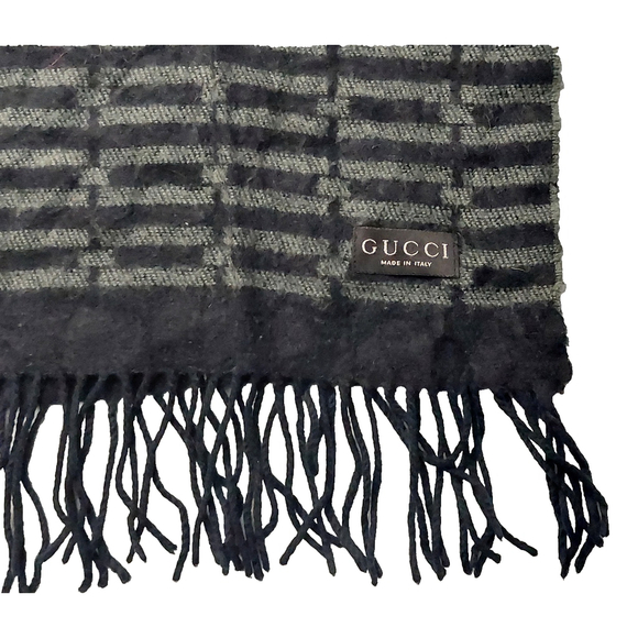 Gucci Black & Gray Embroidered Logo Geometric Weave Wool Scarf Pre-owned - Picture 11 of 16